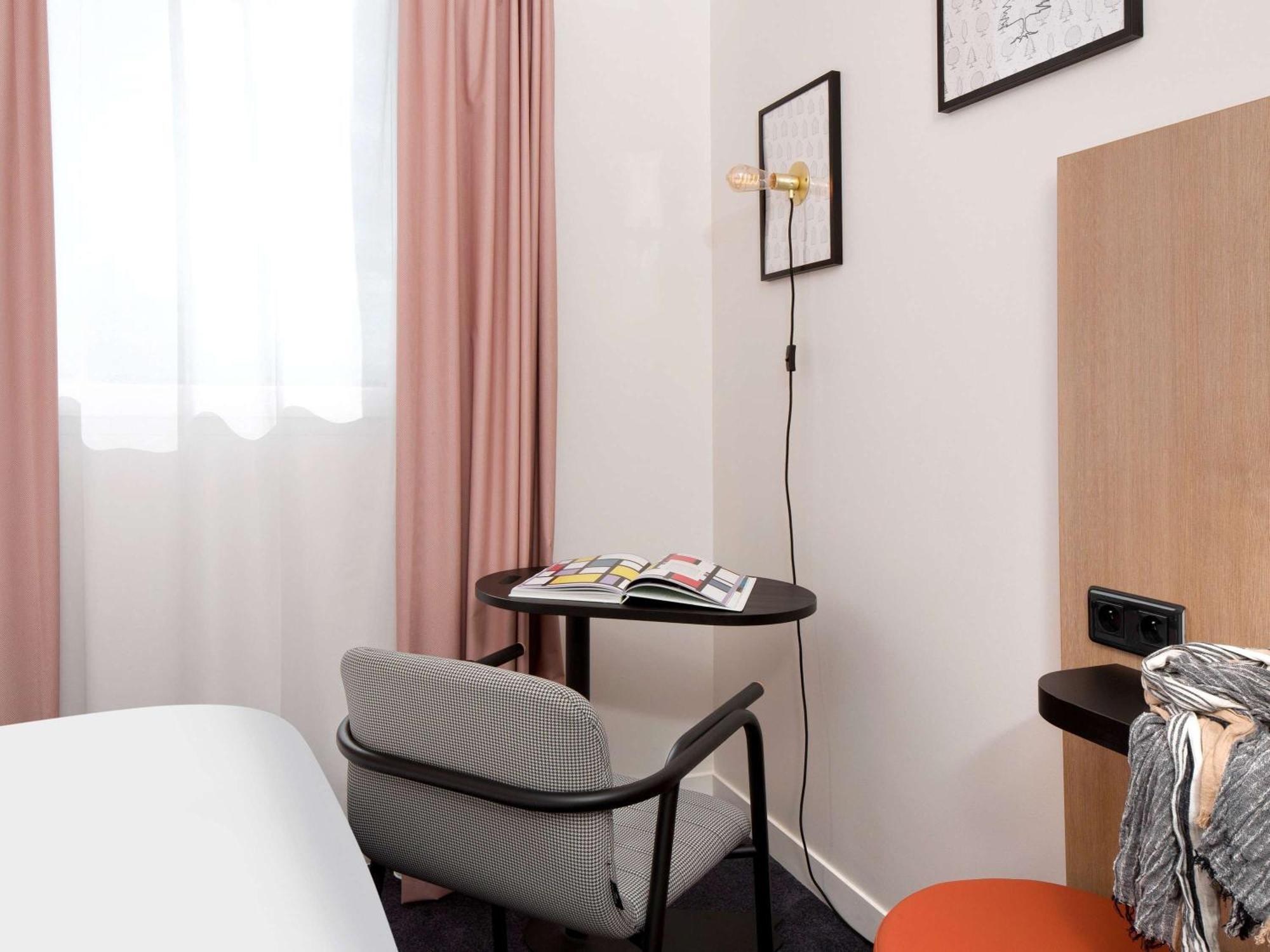 Hotel Ibis Styles Montargis Arboria Pannes  Exterior foto