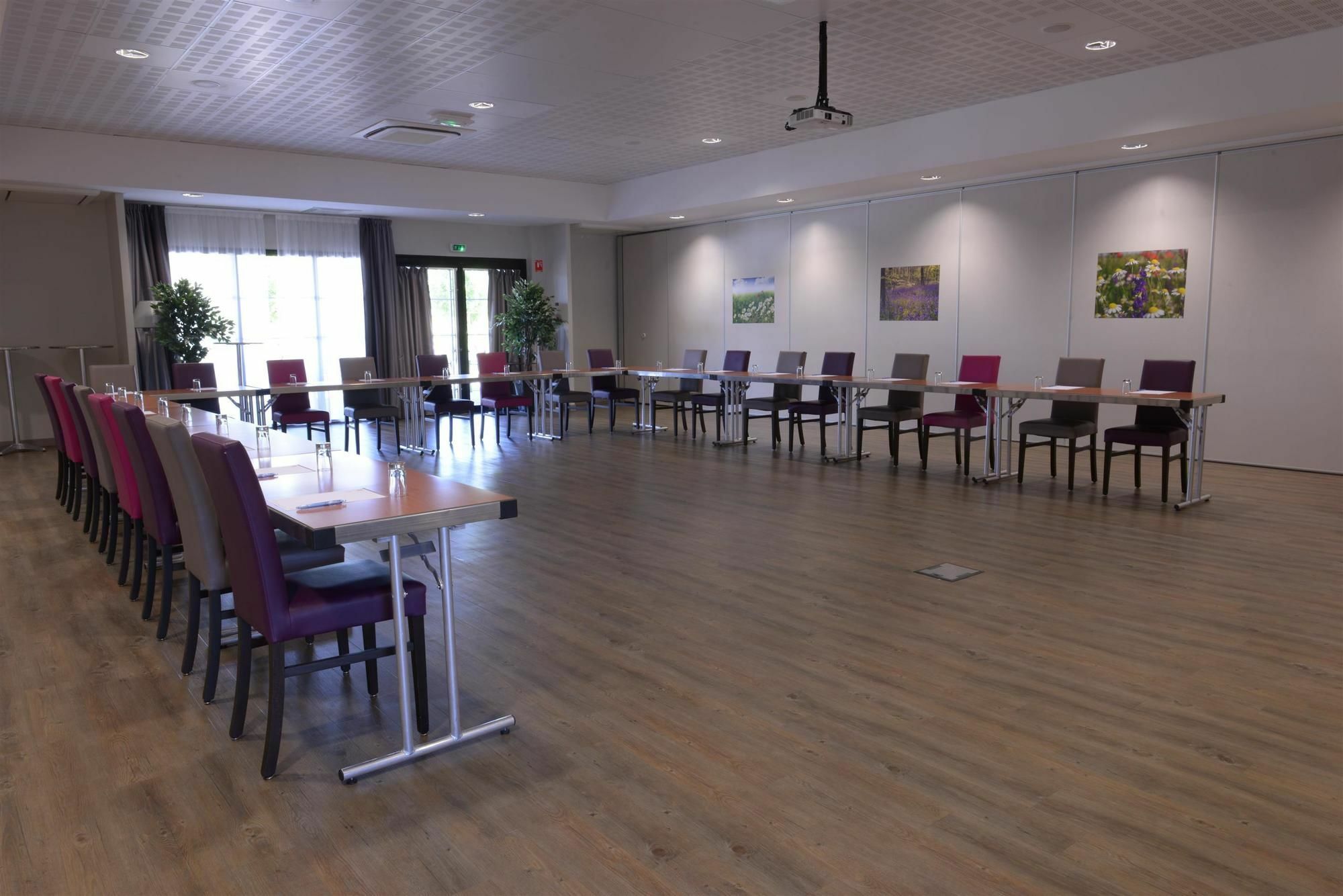 Hotel Ibis Styles Montargis Arboria Pannes  Exterior foto