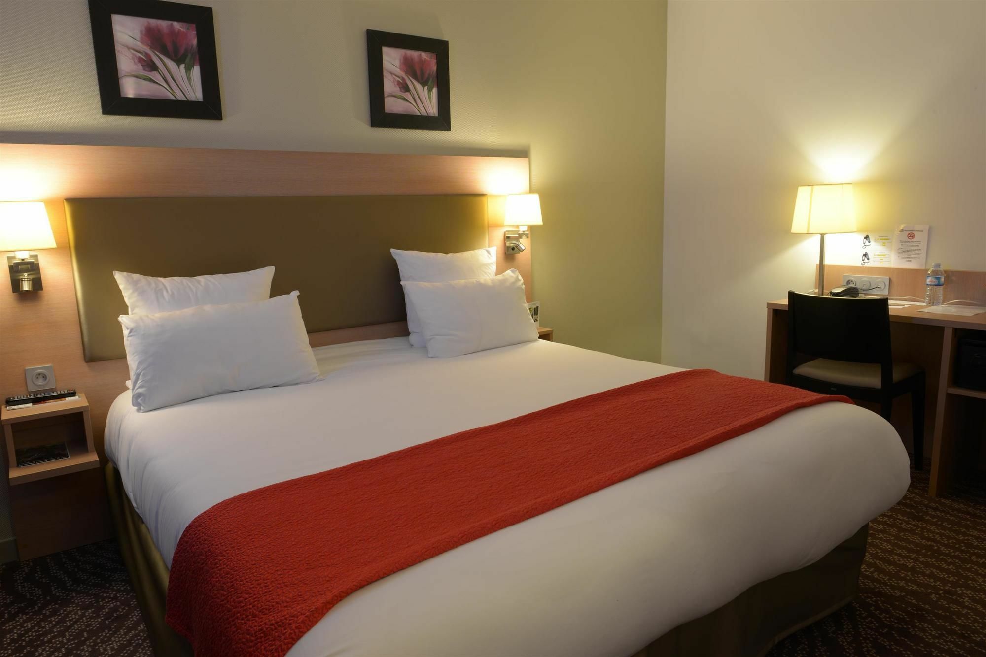 Hotel Ibis Styles Montargis Arboria Pannes  Exterior foto